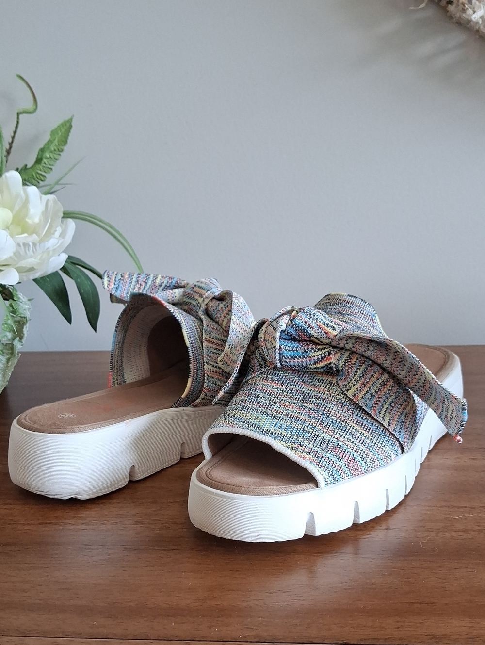 Bernie Mev Venti Freesia Comfort Wedge Sandals ** Size 39 (8 US) - Picture 3 of 11